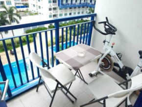 Ederly Place at Sea Residences near Moq